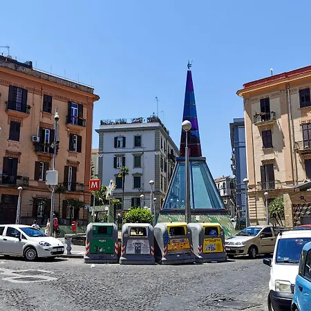 Soave بيت ضيافة نابولي